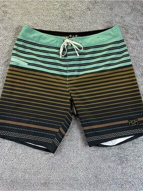 Dark Seas Boardshorts MMIX Division 32 Beach Swim Bathing Suit Trunks Zip Pocket